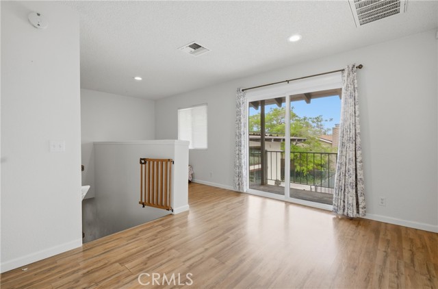 Detail Gallery Image 15 of 18 For 2718 Still Meadow, Lancaster,  CA 93536 - 5 Beds | 3 Baths