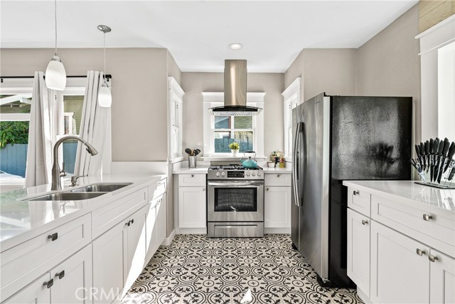 Detail Gallery Image 10 of 33 For 783 Dawson Ave, Long Beach,  CA 90804 - 3 Beds | 2 Baths