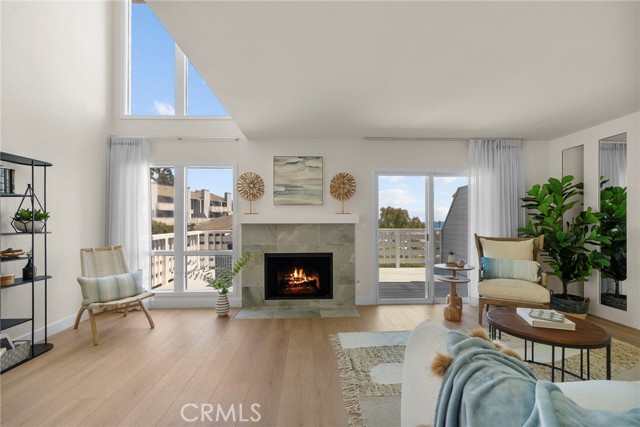 24572 Harbor View Drive, Dana Point CA: https://media.crmls.org/medias/e83f8874-30fd-4bac-811b-09c3cff8947c.jpg