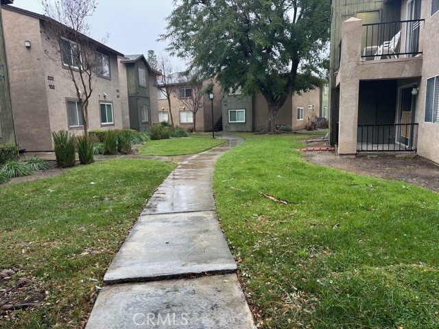 Detail Gallery Image 3 of 17 For 2608 Avenida Del Vista #102,  Corona,  CA 92882 - 1 Beds | 1 Baths