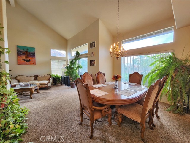 Detail Gallery Image 5 of 12 For 2151 Sunset Ct, Colton,  CA 92324 - 4 Beds | 3 Baths