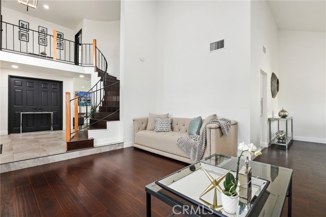 Detail Gallery Image 7 of 46 For 5099 Vista Del Amigo, Yorba Linda,  CA 92886 - 4 Beds | 3 Baths