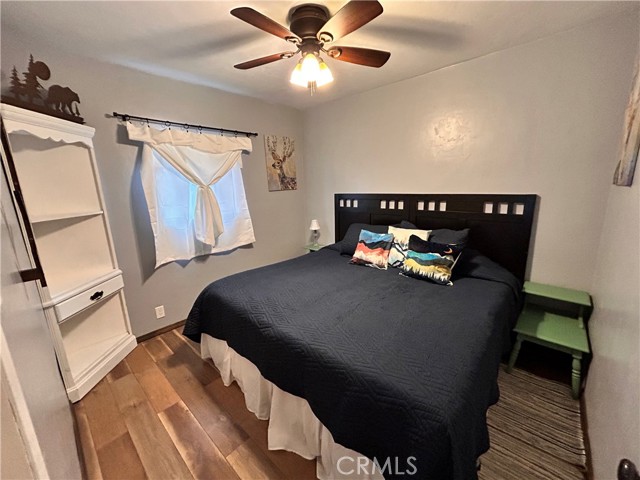 Detail Gallery Image 14 of 31 For 31042 Glen Oak Dr, Running Springs,  CA 92382 - 1 Beds | 1 Baths