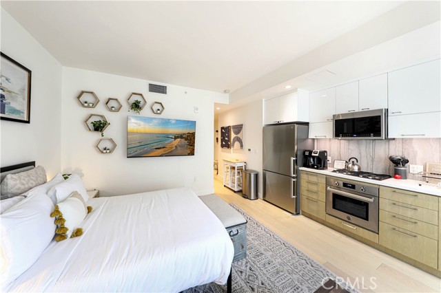 Detail Gallery Image 10 of 15 For 400 S Broadway #1213,  Los Angeles,  CA 90013 - 0 Beds | 1 Baths