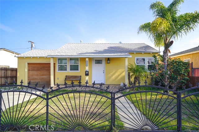 Detail Gallery Image 1 of 1 For 3356 Easy Ave, Long Beach,  CA 90810 - 3 Beds | 2 Baths