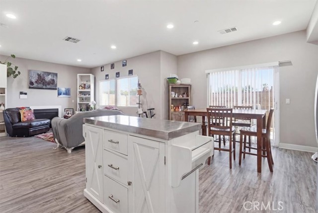 Front Image Thumbnail for CRIG26072560