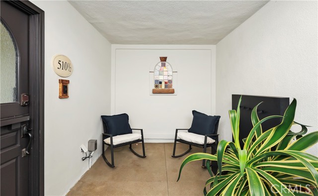 Detail Gallery Image 26 of 31 For 510 Marguerite Ave #B,  Corona Del Mar,  CA 92625 - 3 Beds | 2/1 Baths