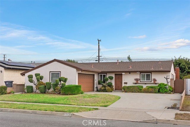 Detail Gallery Image 1 of 34 For 10050 Holder St, Buena Park,  CA 90620 - 3 Beds | 1/1 Baths