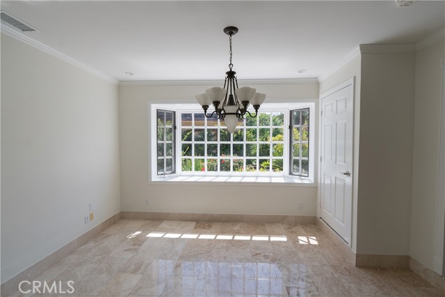 Detail Gallery Image 9 of 37 For 490 S Old Ranch Rd, Anaheim Hills,  CA 92808 - 5 Beds | 3 Baths