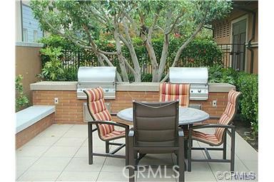 Detail Gallery Image 5 of 10 For 12371 Claredon #1,  Rancho Cucamonga,  CA 91739 - 3 Beds | 3/1 Baths