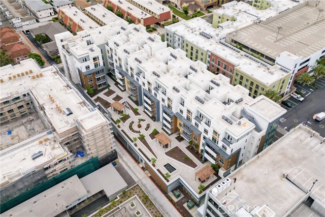 Detail Gallery Image 65 of 66 For 168 S Monterey St #512,  Alhambra,  CA 91801 - 3 Beds | 3/1 Baths