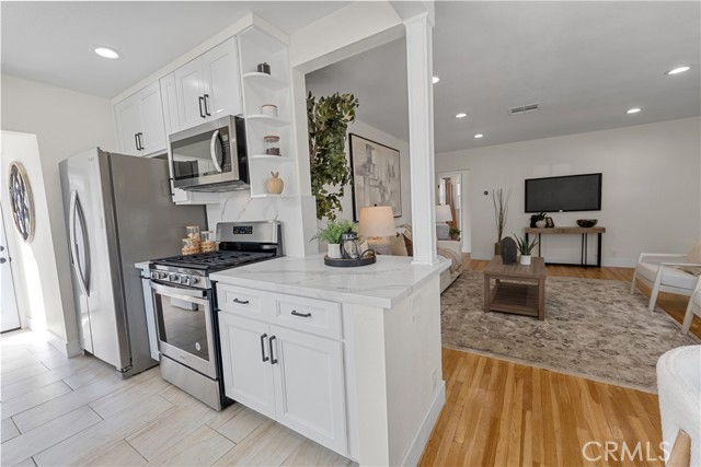 Detail Gallery Image 14 of 59 For 130 -132 S Lime St, Orange,  CA 92868 - – Beds | – Baths