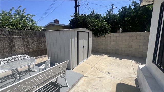 11053 Elmcrest St, El Monte CA: https://media.crmls.org/medias/e8458a5a-3740-4df6-83e7-97c39e695758.jpg