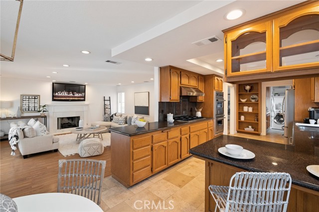 2812 Oak Avenue, Manhattan Beach, California 90266, 4 Bedrooms Bedrooms, ,2 BathroomsBathrooms,Residential,Sold,Oak,SB22058615