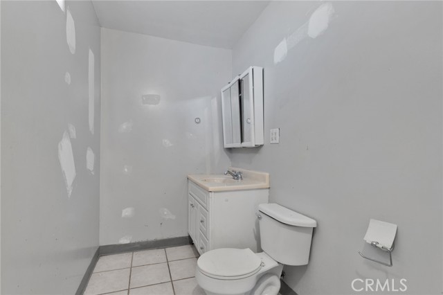 11924 Mountain Road, Pinon Hills CA: https://media.crmls.org/medias/e84628cb-0ce1-46ea-990b-fd2a56c2328d.jpg