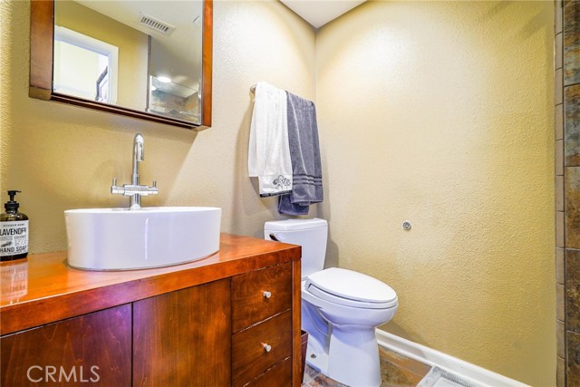 Detail Gallery Image 26 of 73 For 24163 Mentry Dr, Newhall,  CA 91321 - 6 Beds | 3/1 Baths