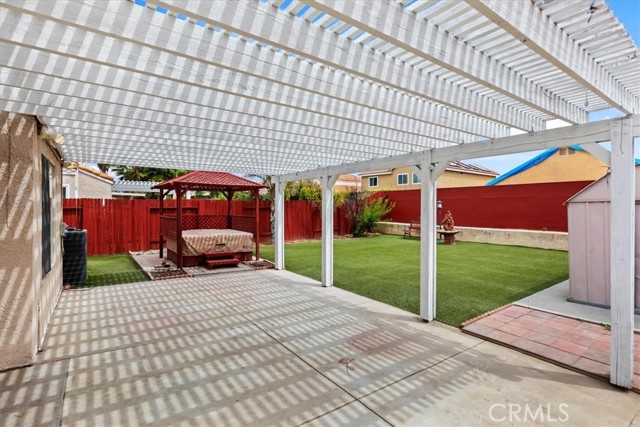 Detail Gallery Image 32 of 37 For 16760 Secretariat Dr, Moreno Valley,  CA 92551 - 4 Beds | 2/1 Baths
