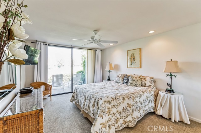 Detail Gallery Image 6 of 17 For 201 Seville Cir, Palm Desert,  CA 92260 - 2 Beds | 2 Baths