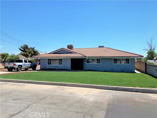 18015 Pine Ave, Fontana, CA 92335