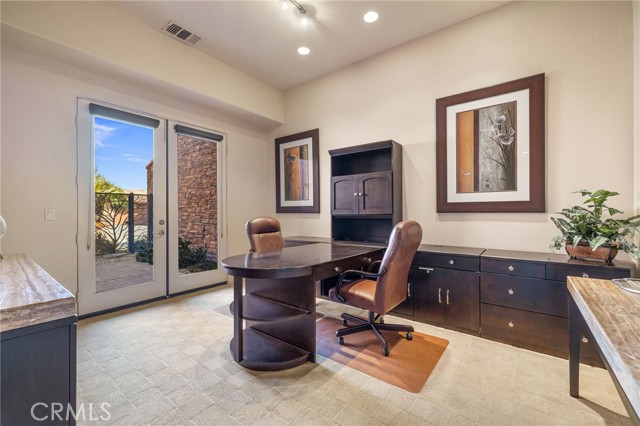 Image 30 of 49 For 50075 Camino Privado