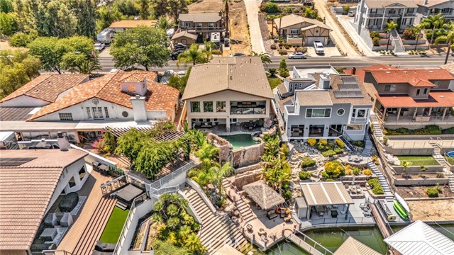 30420 Longhorn Drive, Canyon Lake CA: https://media.crmls.org/medias/e84b711d-56fa-42bb-ac0f-9762c8f914f1.jpg
