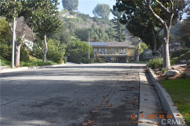 Detail Gallery Image 8 of 23 For 431 La Terraza, South Pasadena,  CA 91030 - 3 Beds | 2 Baths