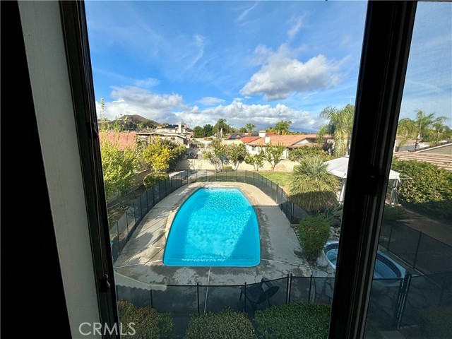 Detail Gallery Image 28 of 40 For 30340 Channel Way Dr, Canyon Lake,  CA 92587 - 3 Beds | 2/1 Baths