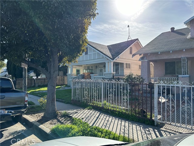Image 3 for 1326 E 43Rd Pl, Los Angeles, CA 90011