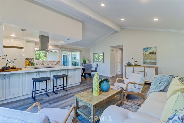 Detail Gallery Image 7 of 58 For 3008 via Buena a,  Laguna Woods,  CA 92637 - 2 Beds | 2 Baths