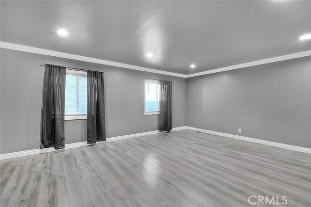 1516 121st Street, Los Angeles CA: https://media.crmls.org/medias/e8501878-8e42-49c3-b004-22d3c9c52f7f.jpg
