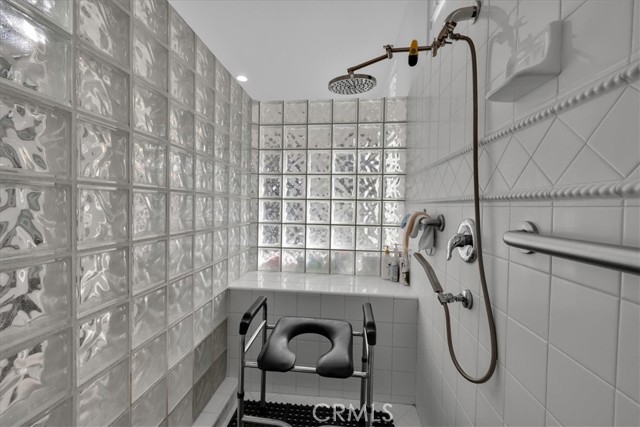 Detail Gallery Image 29 of 75 For 4 Oakmont Dr, Rancho Mirage,  CA 92270 - 5 Beds | 4/1 Baths