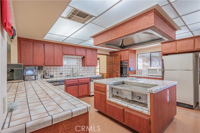27250 Murrieta Road, Menifee CA: https://media.crmls.org/medias/e851cda1-d99c-4321-908e-dbddaae6903d.jpg