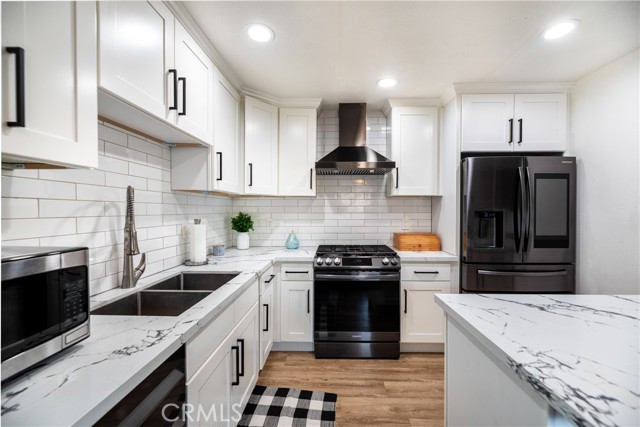 20869 Moonlake Street, Walnut CA: https://media.crmls.org/medias/e8539714-ceb0-433a-bf8a-aec5484ebaf2.jpg
