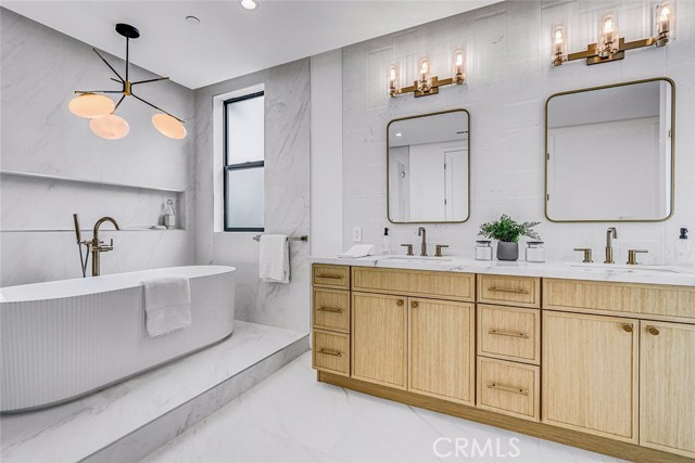 Detail Gallery Image 75 of 75 For 2612 159th St, Redondo Beach,  CA 90278 - 5 Beds | 5/1 Baths