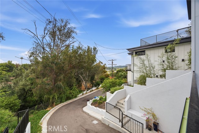 Detail Gallery Image 44 of 58 For 6565 Pickwick, Los Angeles,  CA 90042 - 3 Beds | 2/1 Baths