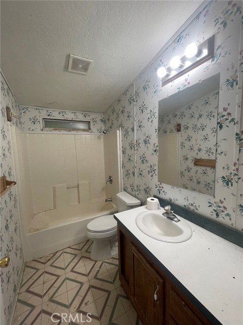 Detail Gallery Image 14 of 25 For 1814 12th St, Oroville,  CA 95965 - 3 Beds | 2 Baths