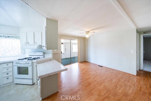 Detail Gallery Image 11 of 43 For 5001 W Florida Ave #545,  Hemet,  CA 92545 - 2 Beds | 2 Baths