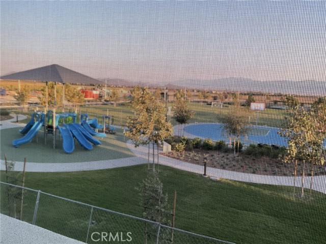 2828 E Schumacher Paseo, Ontario CA: https://media.crmls.org/medias/e8595034-abf1-4ff5-b26e-00ca9b2c80eb.jpg