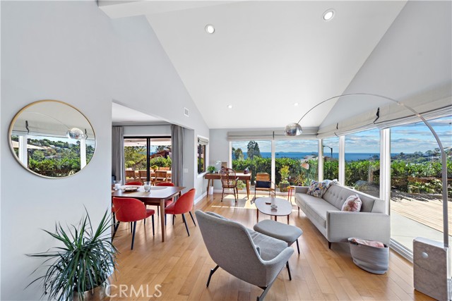 1414 Morningside Drive, Laguna Beach CA: https://media.crmls.org/medias/e8599c58-96ef-415f-96de-8f641f73a5fa.jpg