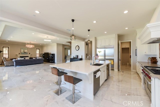 Detail Gallery Image 15 of 43 For 222 Clear Falls, Irvine,  CA 92602 - 5 Beds | 5/1 Baths