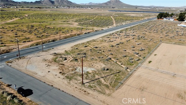 Detail Gallery Image 6 of 6 For 15801 Navajo, Apple Valley,  CA 92307 - – Beds | – Baths