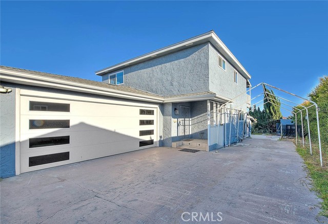 1516 121st Street, Los Angeles CA: https://media.crmls.org/medias/e85a3617-305a-443e-a0c9-8d6cffc3e20c.jpg