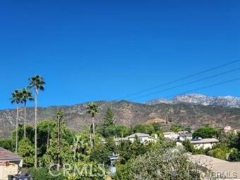 MLS #IV25184658 image #2