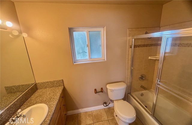 1688 Locust Street, Pasadena CA: https://media.crmls.org/medias/e85af9b7-bb9d-4a6c-be7b-f82adf78531f.jpg