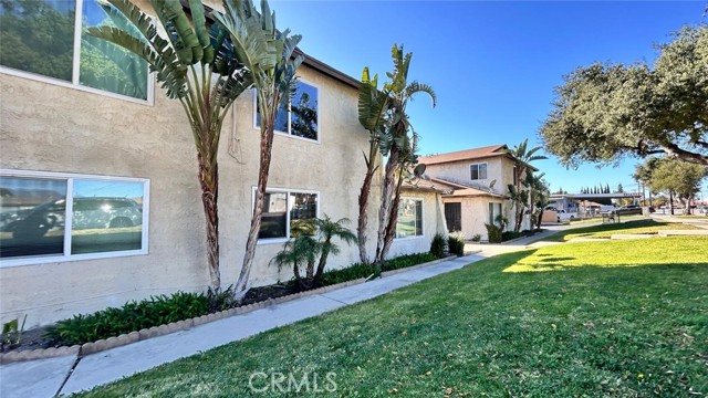 Detail Gallery Image 46 of 49 For 17425 Arrow Bld #10,  Fontana,  CA 92335 - 2 Beds | 1 Baths