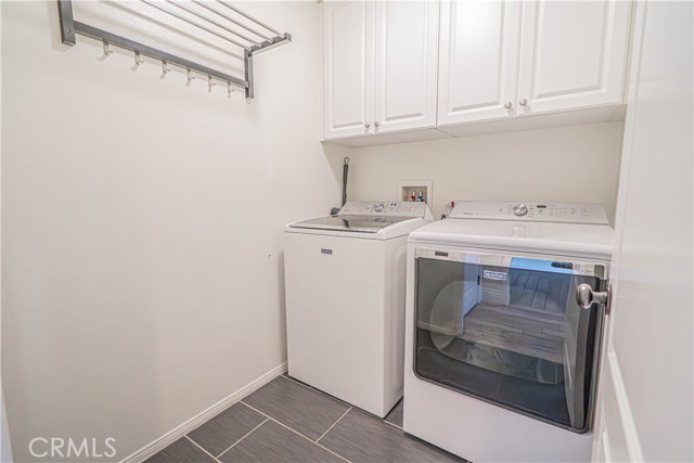 25351 Playa Serena Drive, Valencia CA: https://media.crmls.org/medias/e85b92b6-9be7-4b0c-a020-9f533f51968b.jpg