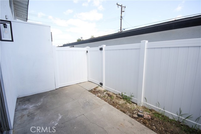 Detail Gallery Image 27 of 33 For 2709 S Baker St, Santa Ana,  CA 92707 - 2 Beds | 1/1 Baths