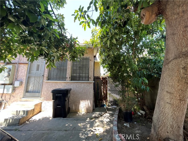 1248 Rolland Curtis Place, Los Angeles CA: https://media.crmls.org/medias/e85cd1e7-544a-40f7-aa7f-e2d644e21dd7.jpg
