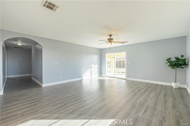 Detail Gallery Image 15 of 26 For 8012 Satinwood Ave, California City,  CA 93505 - 3 Beds | 2 Baths