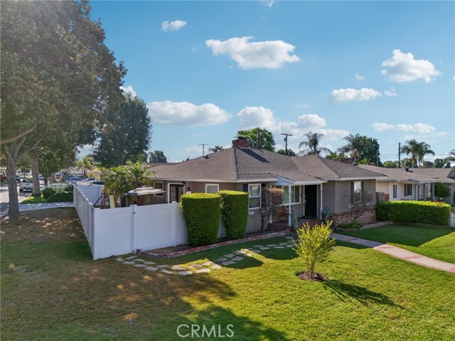 10004 Cole Road, Whittier, California 90603, 3 Bedrooms Bedrooms, ,2 BathroomsBathrooms,Single Family Residence,For Sale,Cole,CV24178611